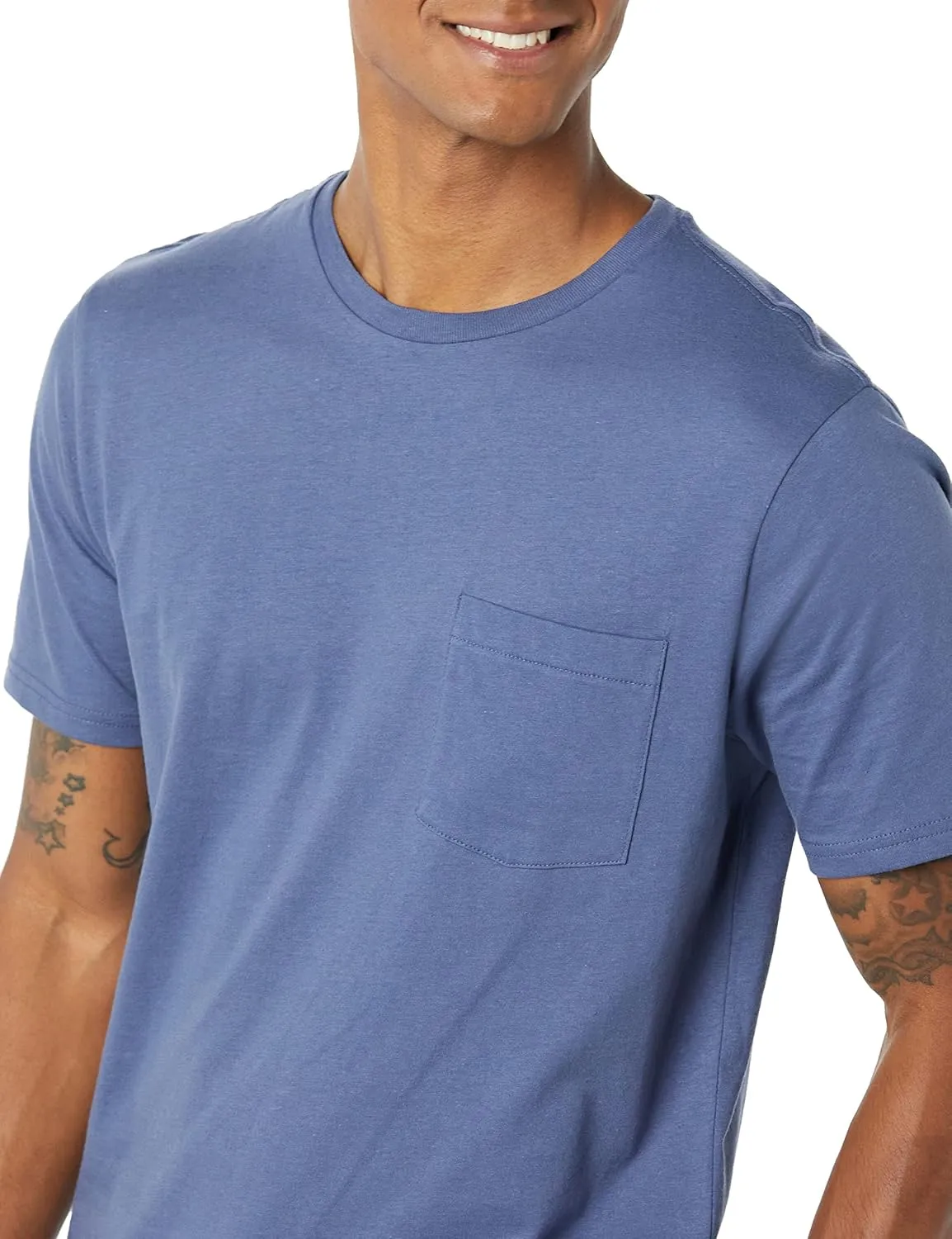 Amazon Essentials Men's T-Shirts, Short-Sleeve Crewneck Pocket, Cotton, 2-Pack