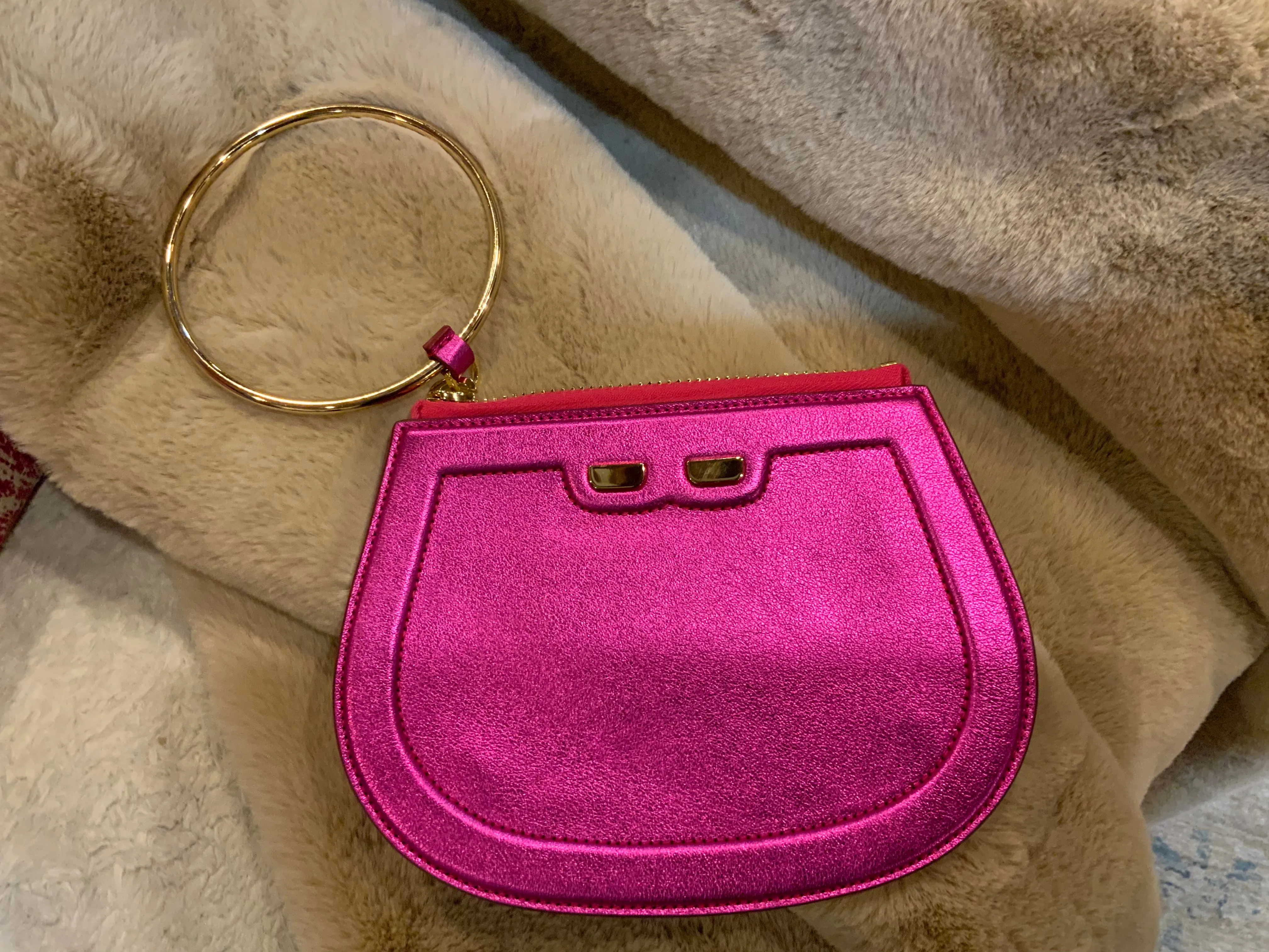 Bene Elle Bangle in Metallic Pink