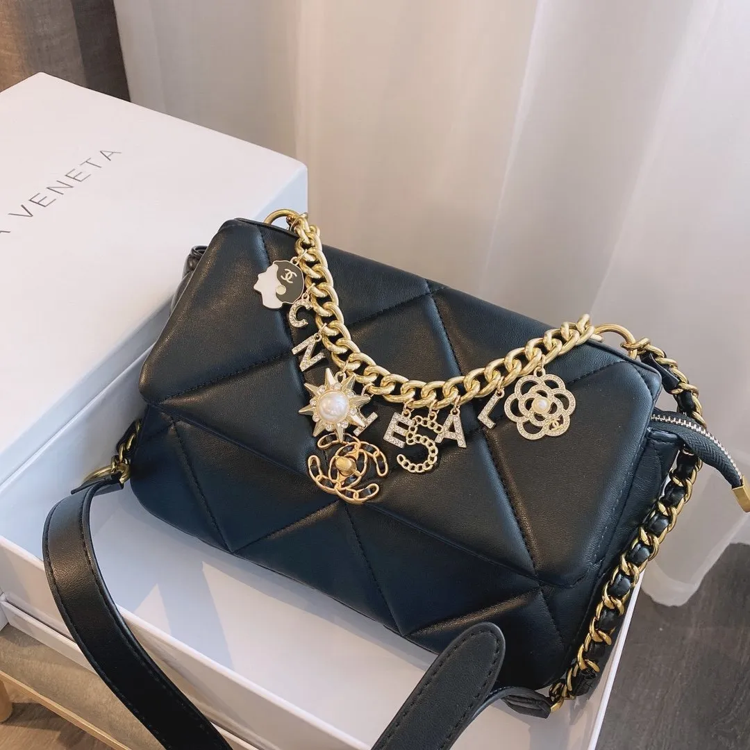 Designer Handbags CL 064