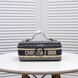 Designer Handbags DR 266